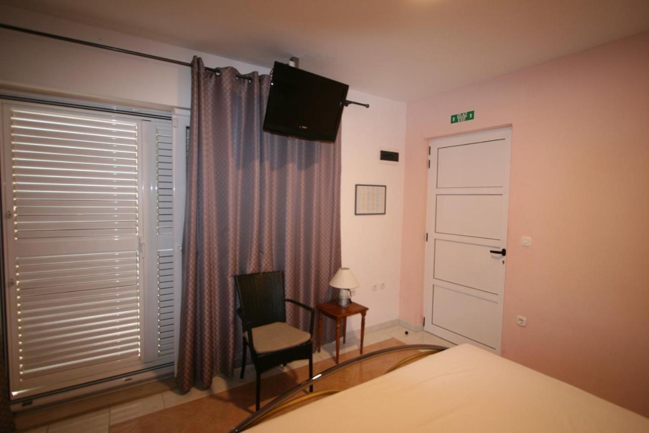 Villa Filip Brela Zewnętrze zdjęcie